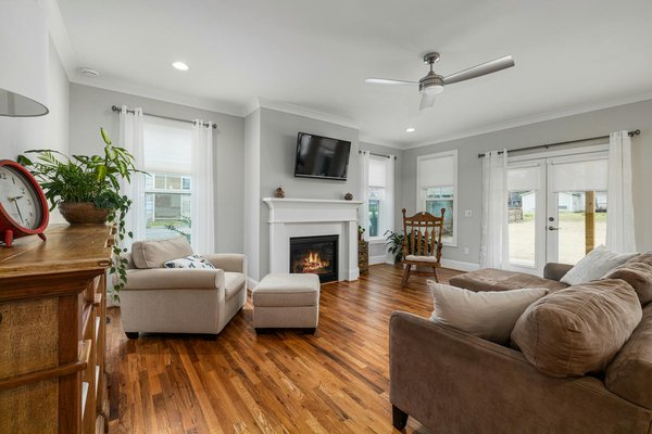 Achat de Piscine en Béton : Les Questions Clés à Poser à Votre Entrepreneur pour un Projet Réussi