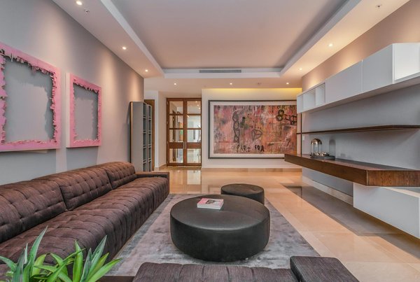 Le Guide Complet pour Créer et Installer une Piscine en Béton de Rêve dans Votre Jardin